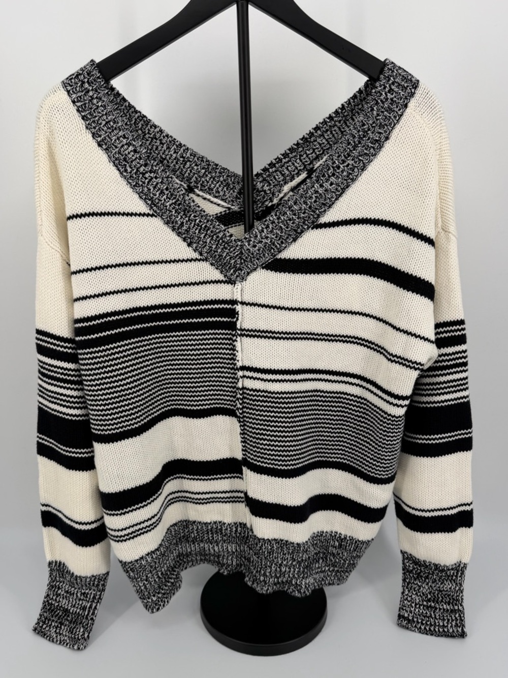 Calvin Klein Jeans Striped Knit Sweater V-Neck Womens L NWT